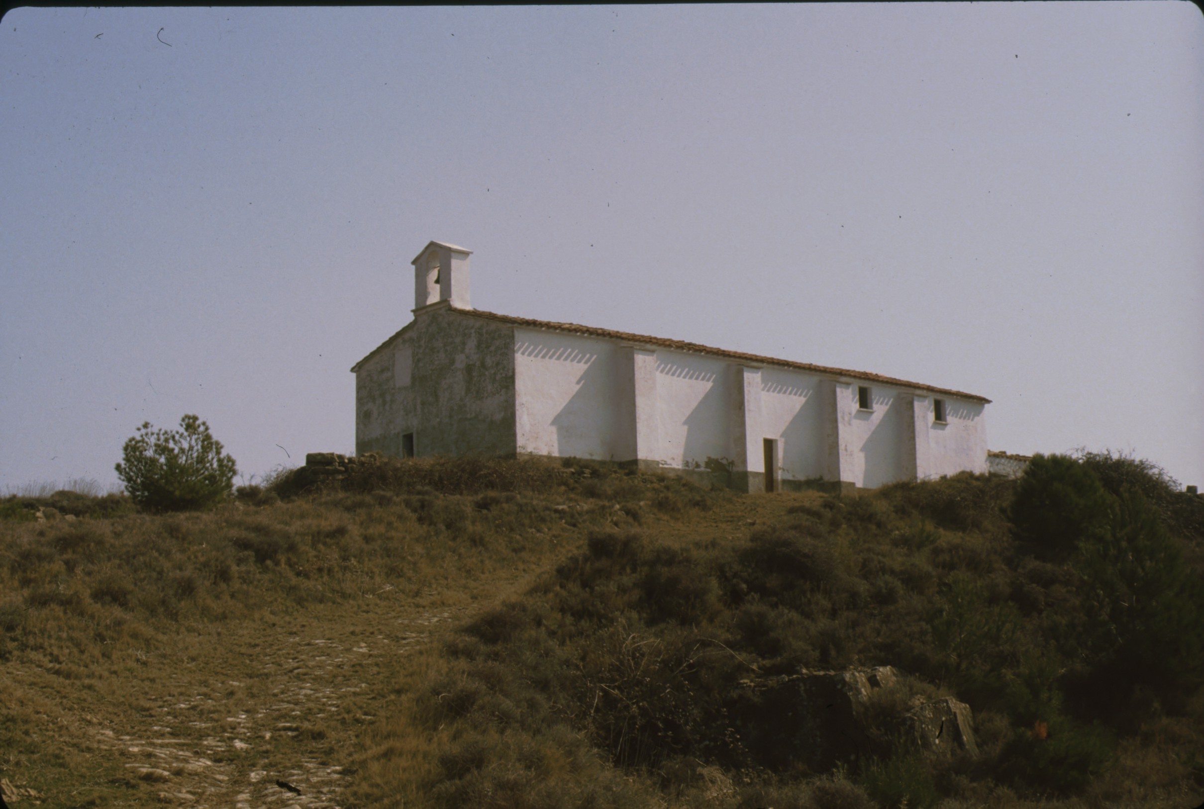 ermita_santa_barbara_maneru_3.jpg